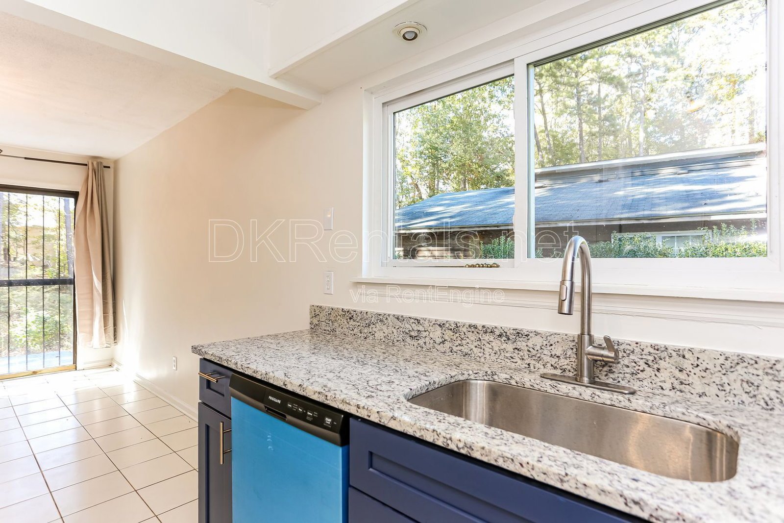 Charming House in Riverdale! property image
