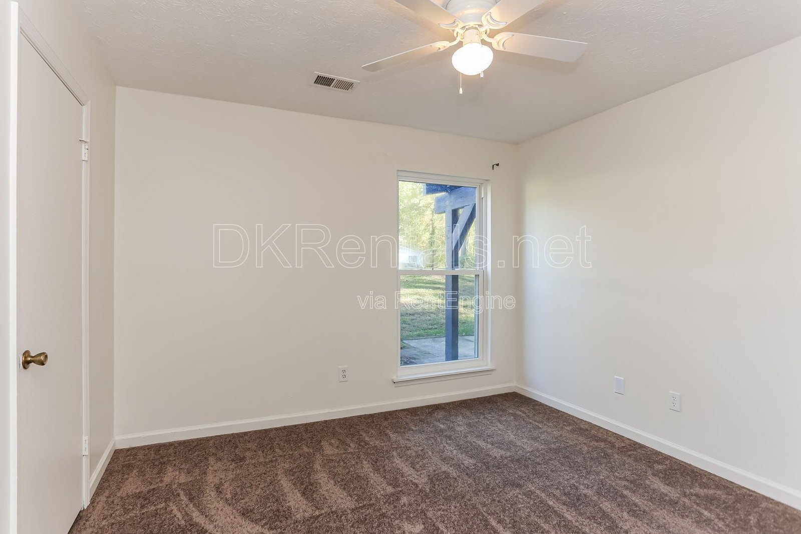 Charming House in Riverdale! property image