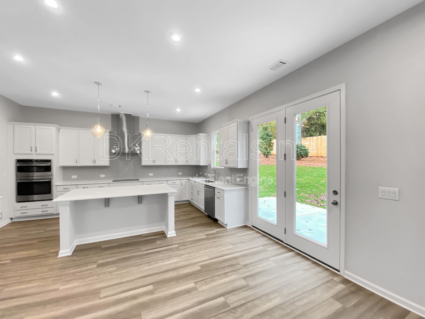 New construction home in the desirable Holly Springs! property image