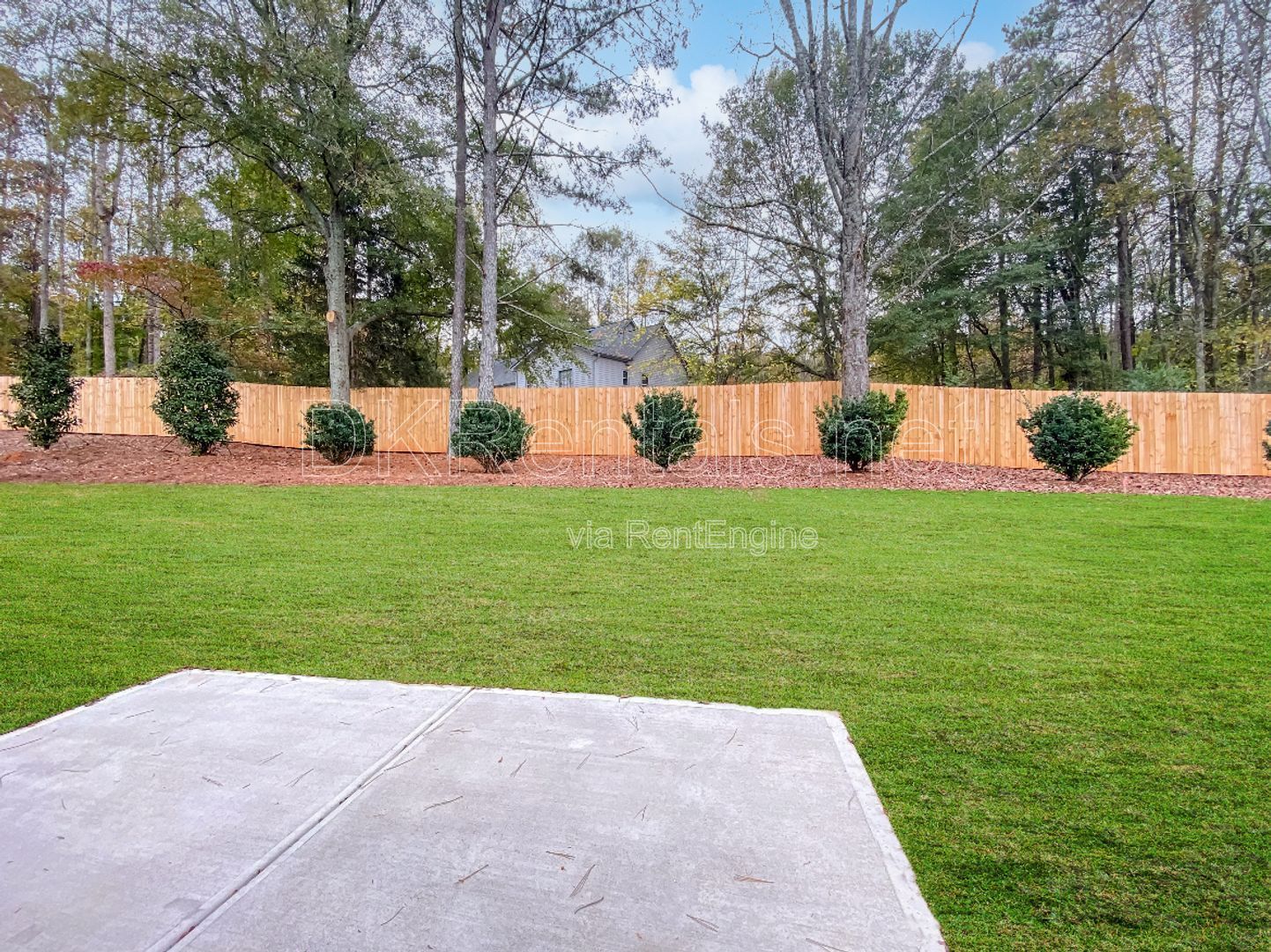 New construction home in the desirable Holly Springs! property image