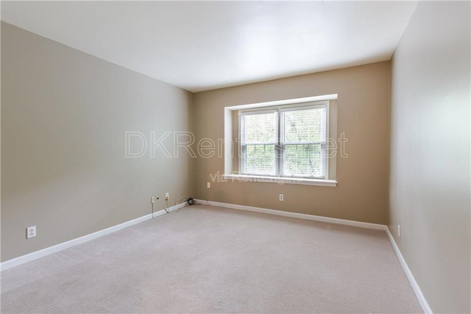 82 Montre Square NW, Atlanta, GA 30327 | Renovated 2BR Condo in Gated Cross Creek property image