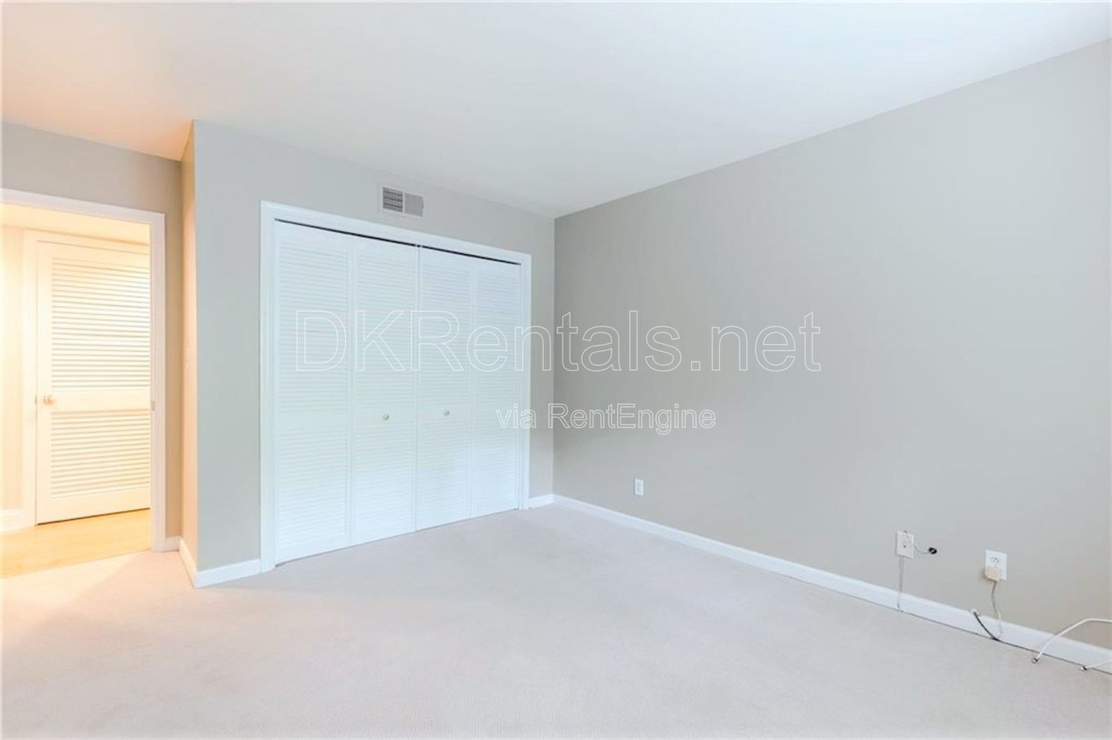 82 Montre Square NW, Atlanta, GA 30327 | Renovated 2BR Condo in Gated Cross Creek property image