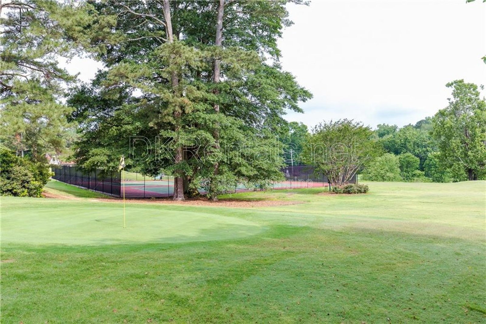 82 Montre Square NW, Atlanta, GA 30327 | Renovated 2BR Condo in Gated Cross Creek property image