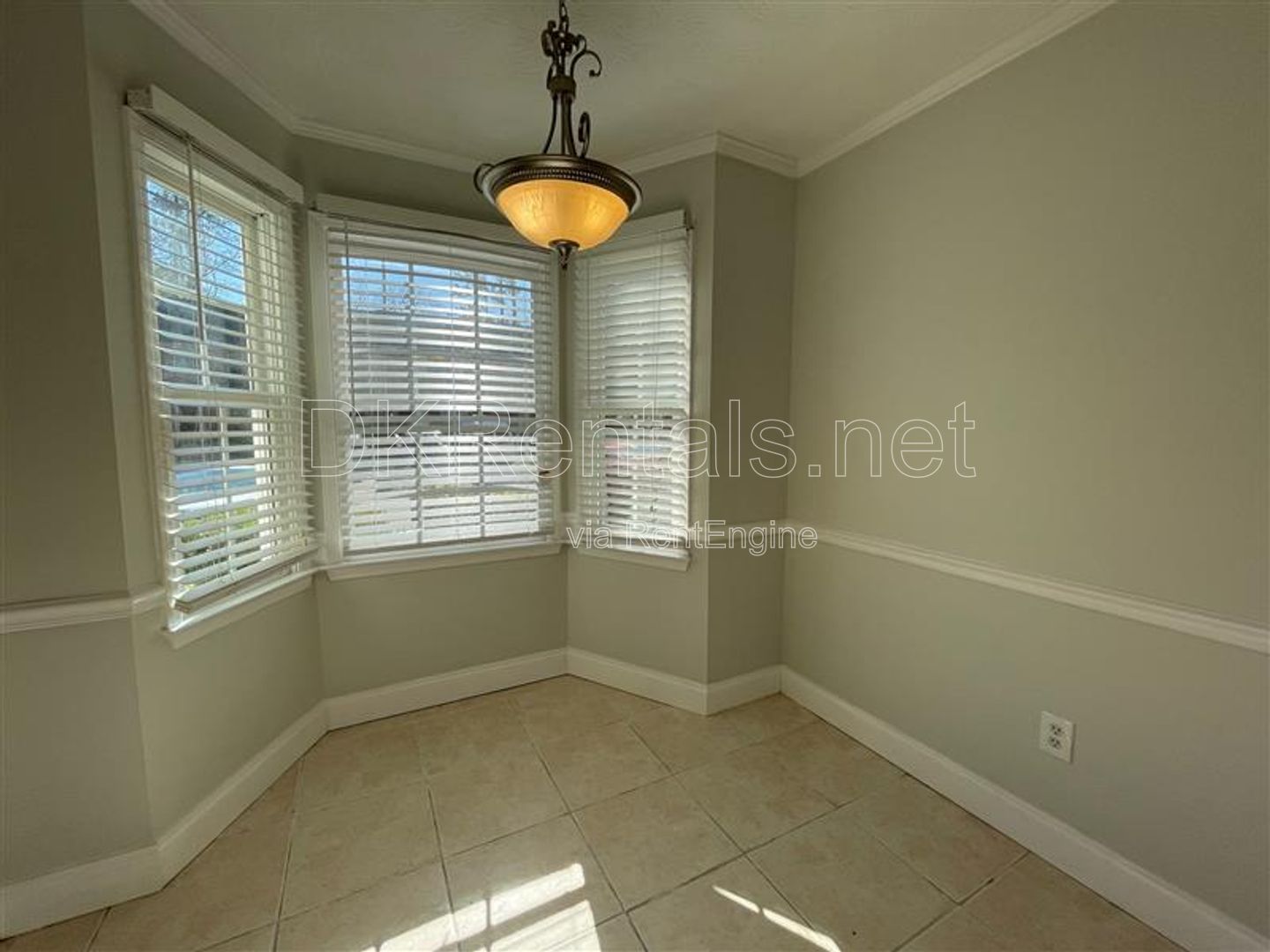 2930 Governors Ct Marietta - You don't want to miss this! property image