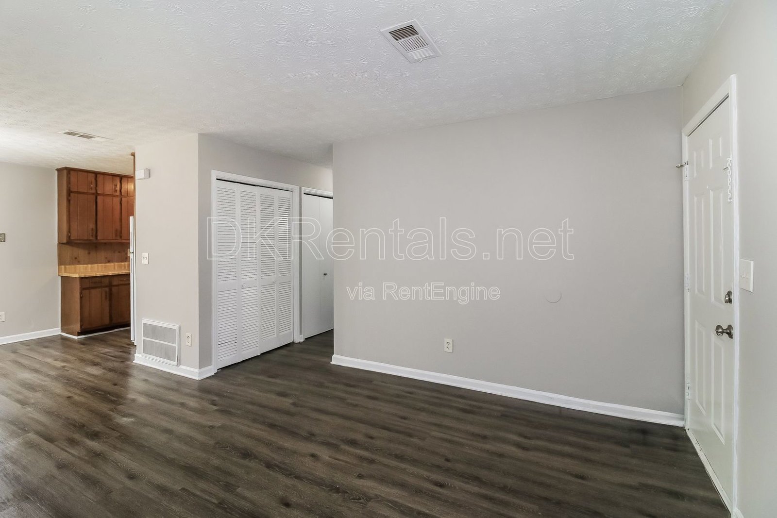 Renovated duplex in Stockbridge! property image