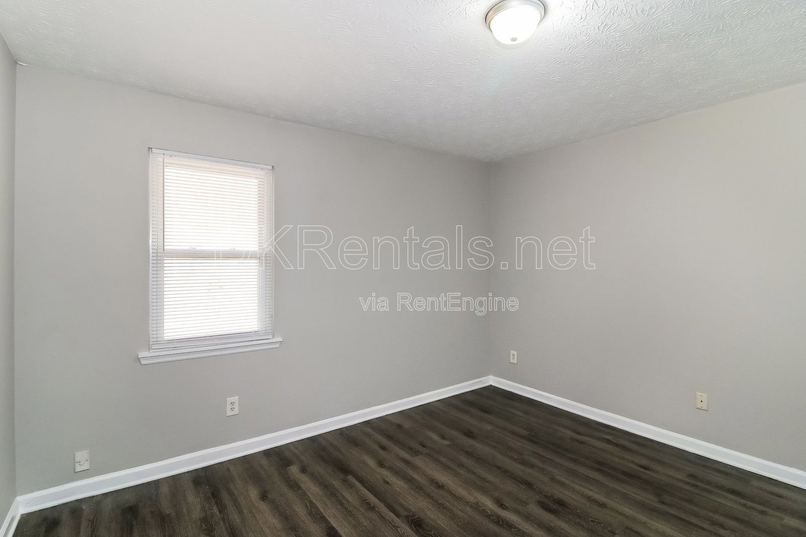 Renovated duplex in Stockbridge! property image