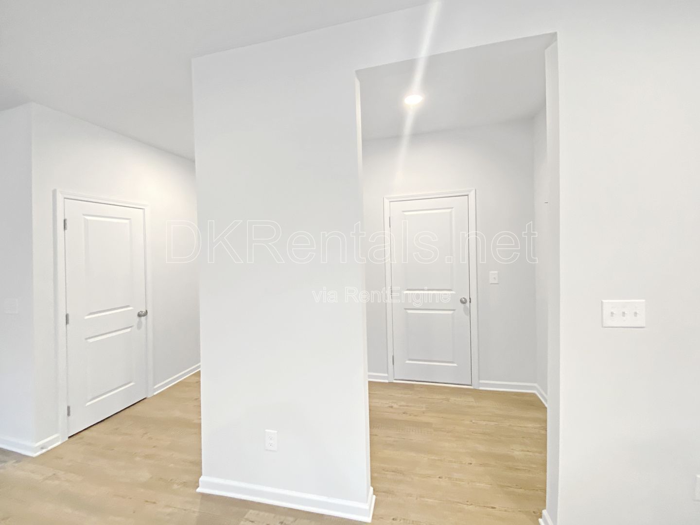 Modern home in the desirable Dawsonville, GA! property image
