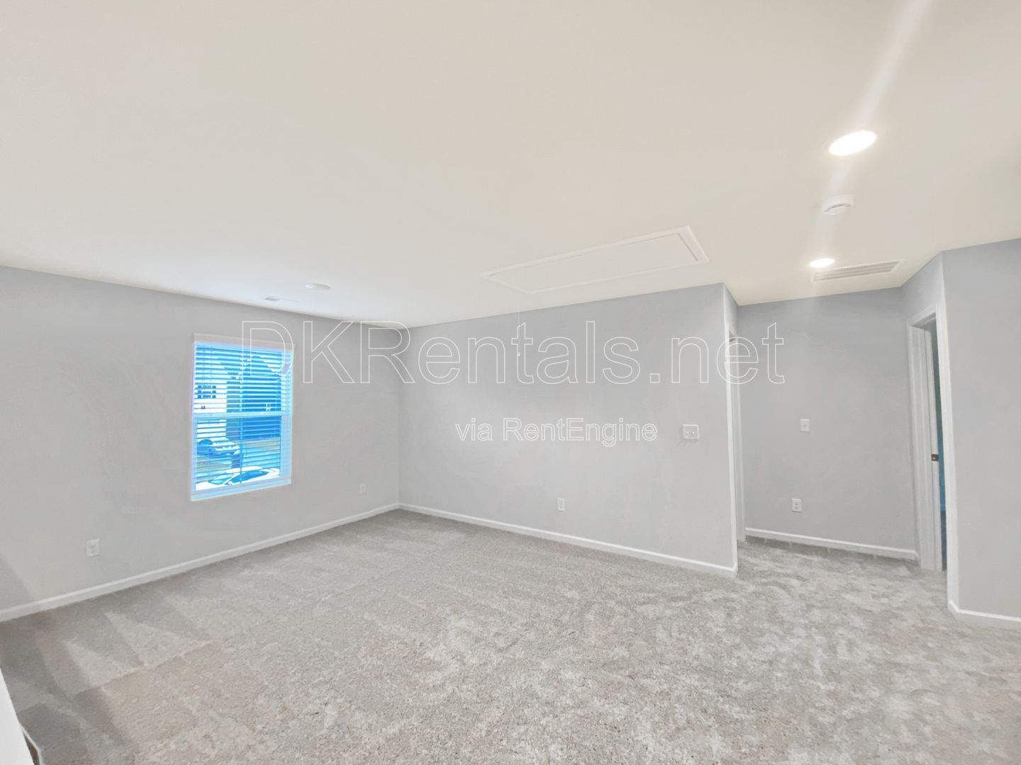 Modern home in the desirable Dawsonville, GA! property image