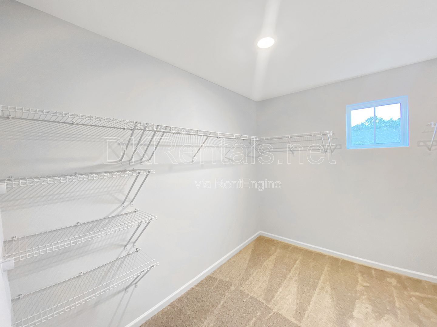 Modern home in the desirable Dawsonville, GA! property image
