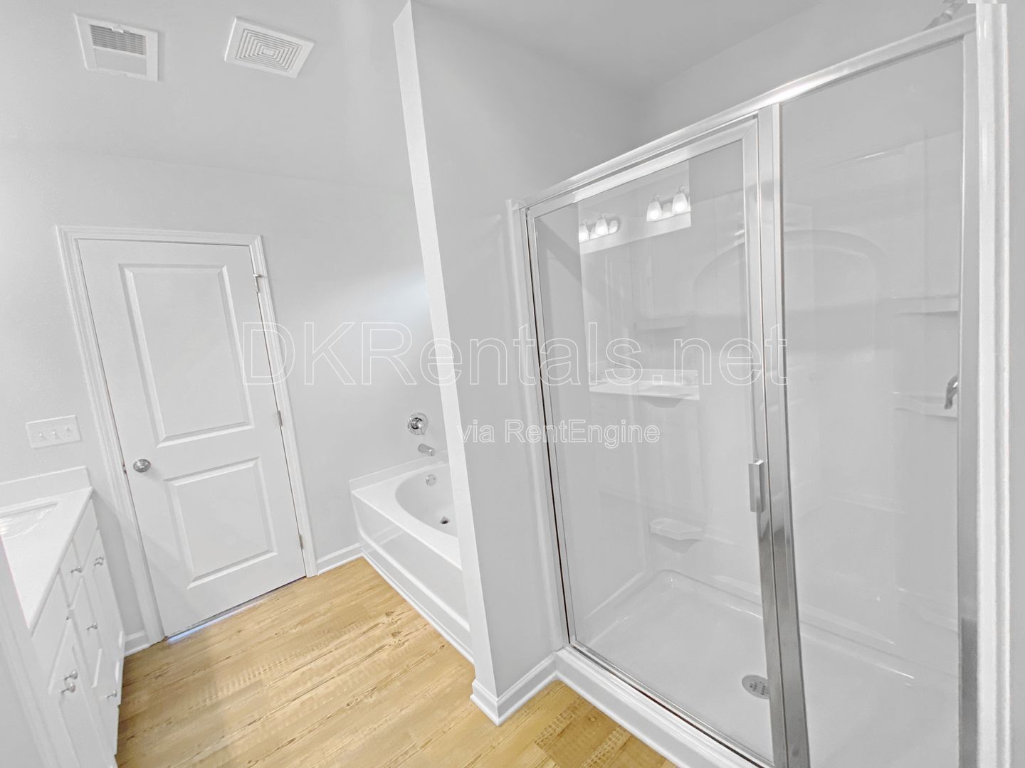 Modern home in the desirable Dawsonville, GA! property image