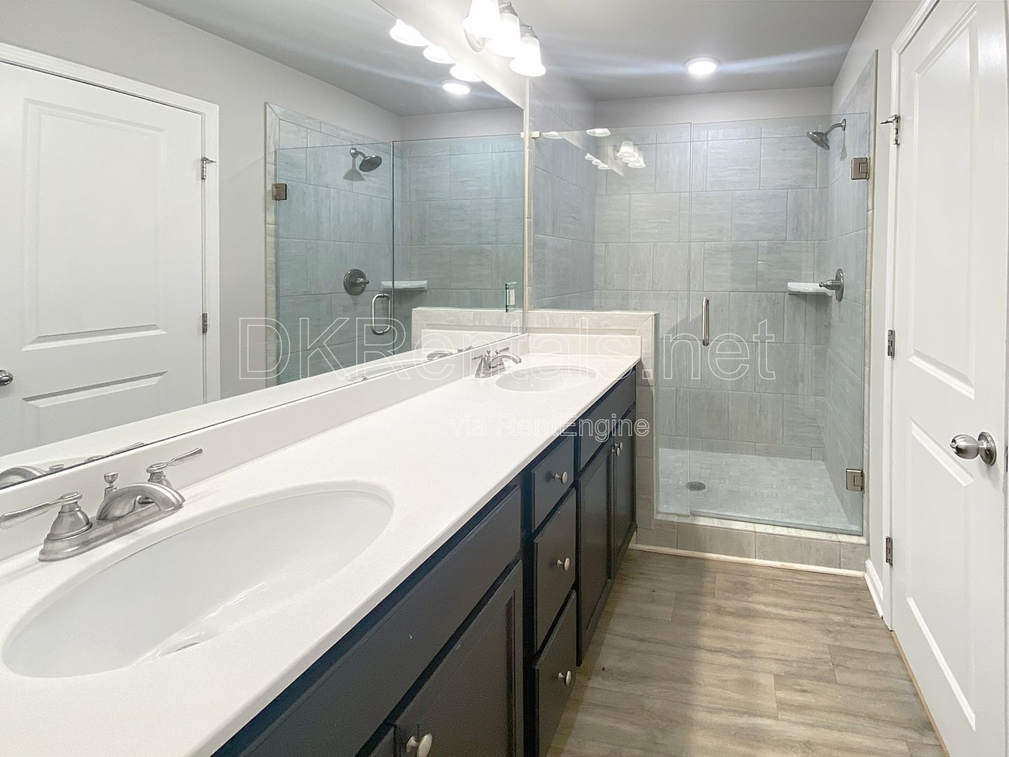 Stylish 3-Bedroom Townhouse with community pool access! property image