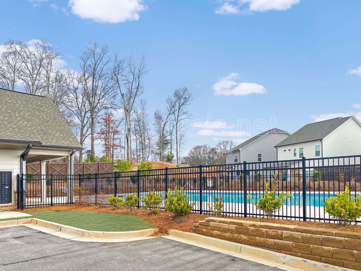Stylish 3-Bedroom Townhouse with community pool access! property image