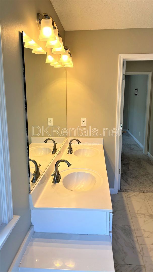 Beautiful and spacious house in West Cobb! property image