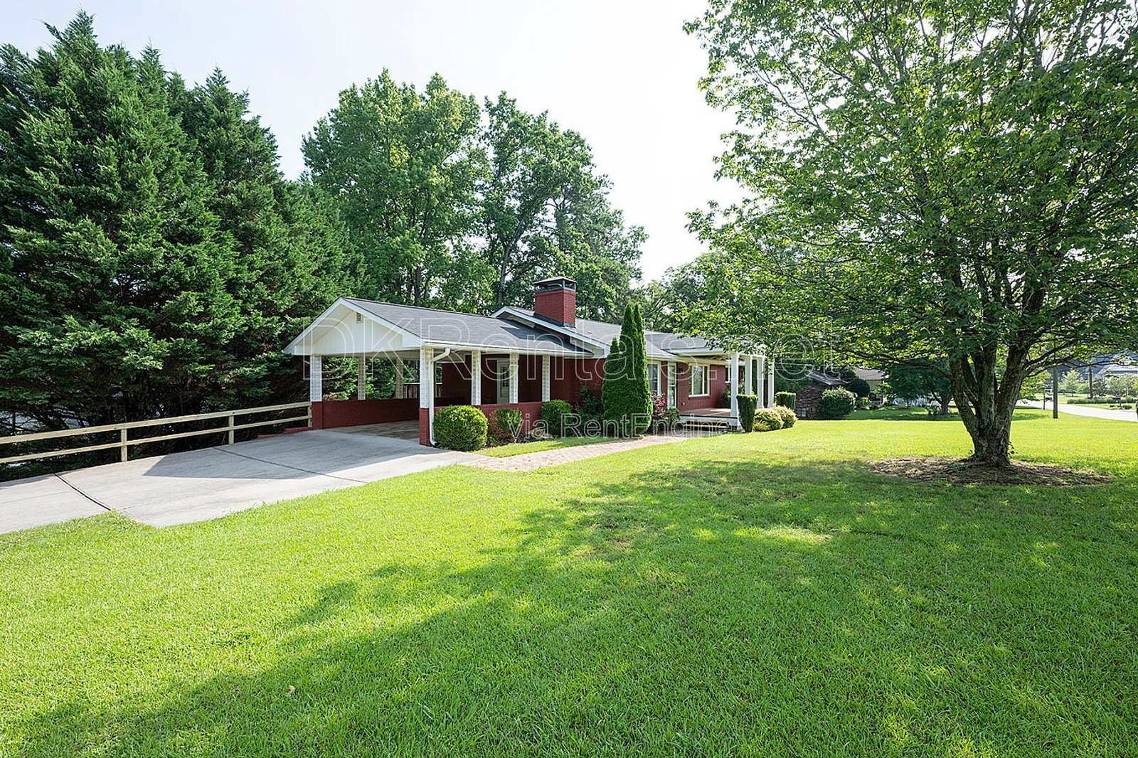 245 Brook Drive property image