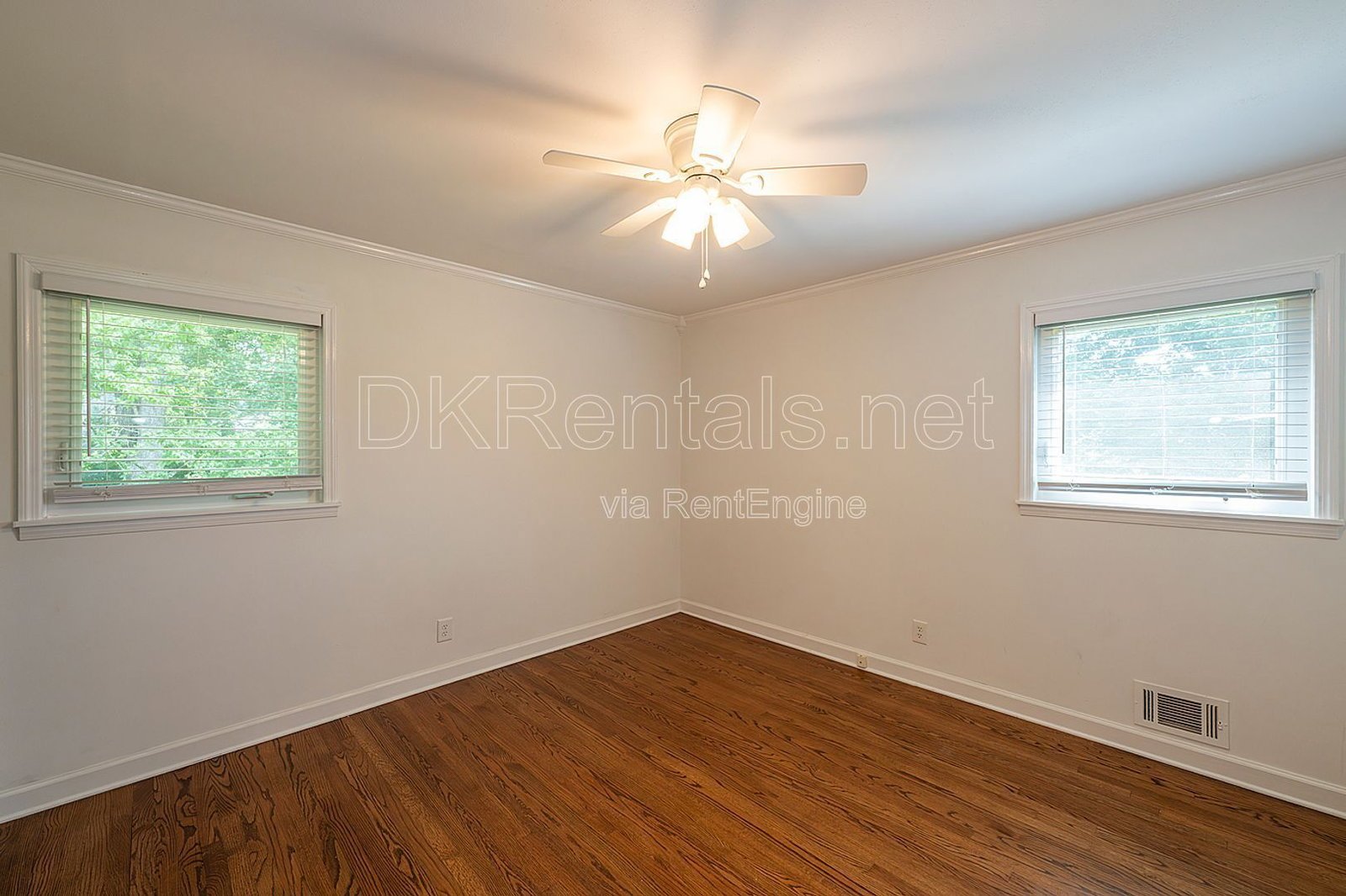 245 Brook Drive property image
