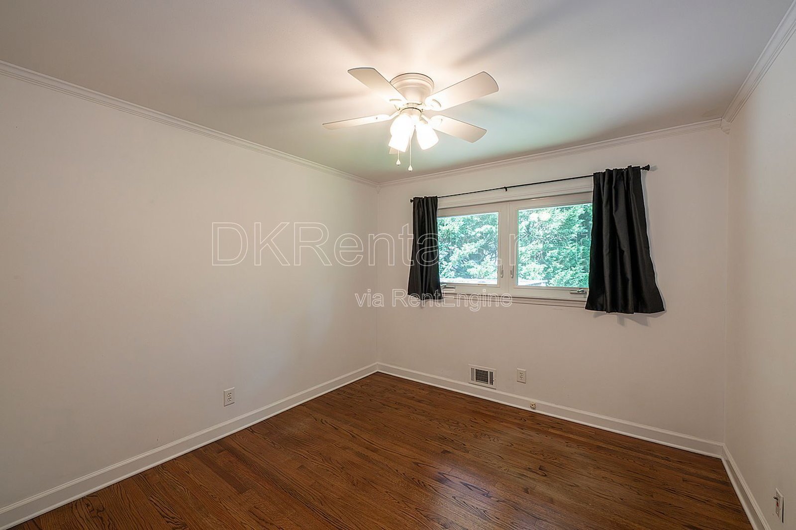 245 Brook Drive property image