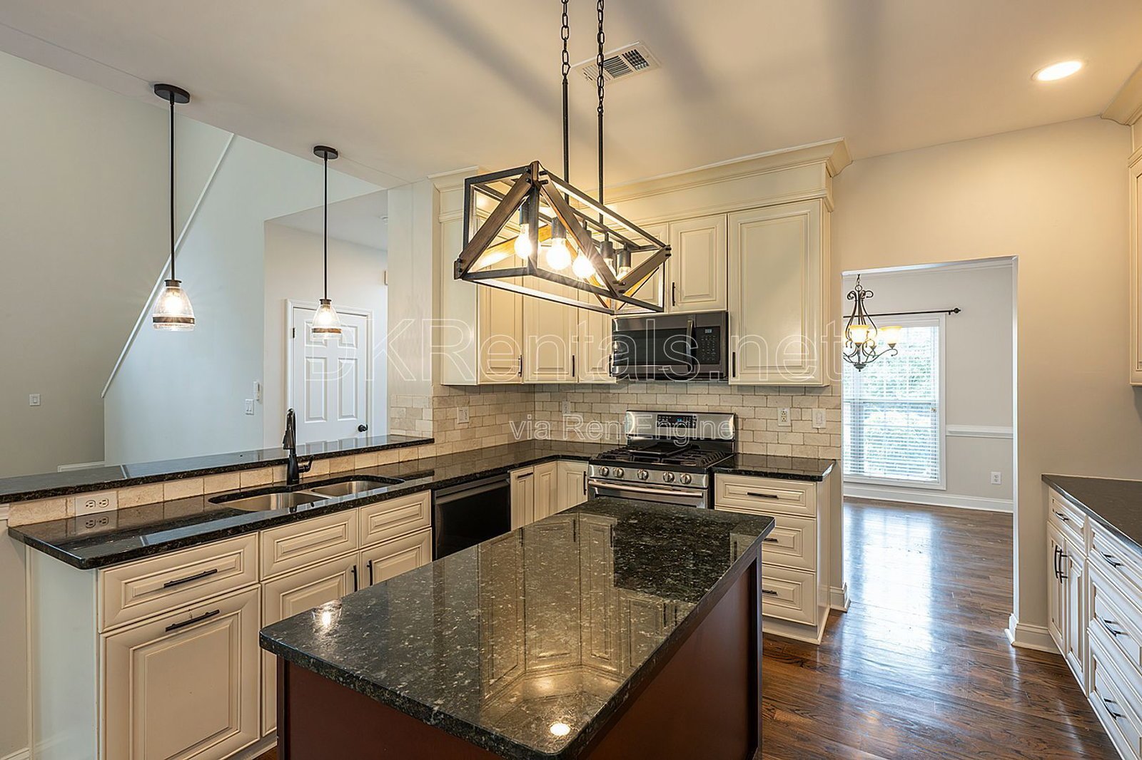 1540 Hampton Hollow Drive Lawrenceville, GA 30043 property image