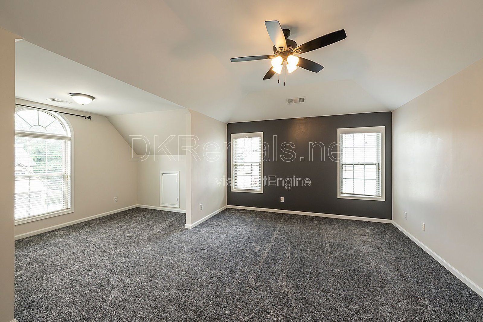 1540 Hampton Hollow Drive Lawrenceville, GA 30043 property image