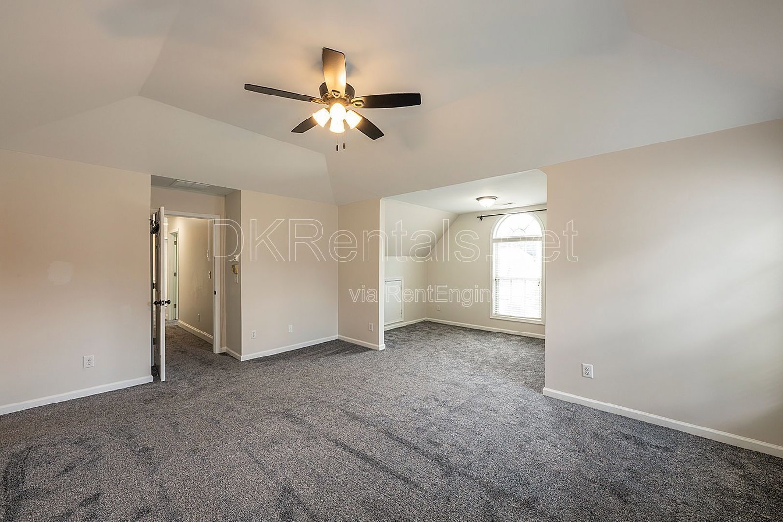 1540 Hampton Hollow Drive Lawrenceville, GA 30043 property image