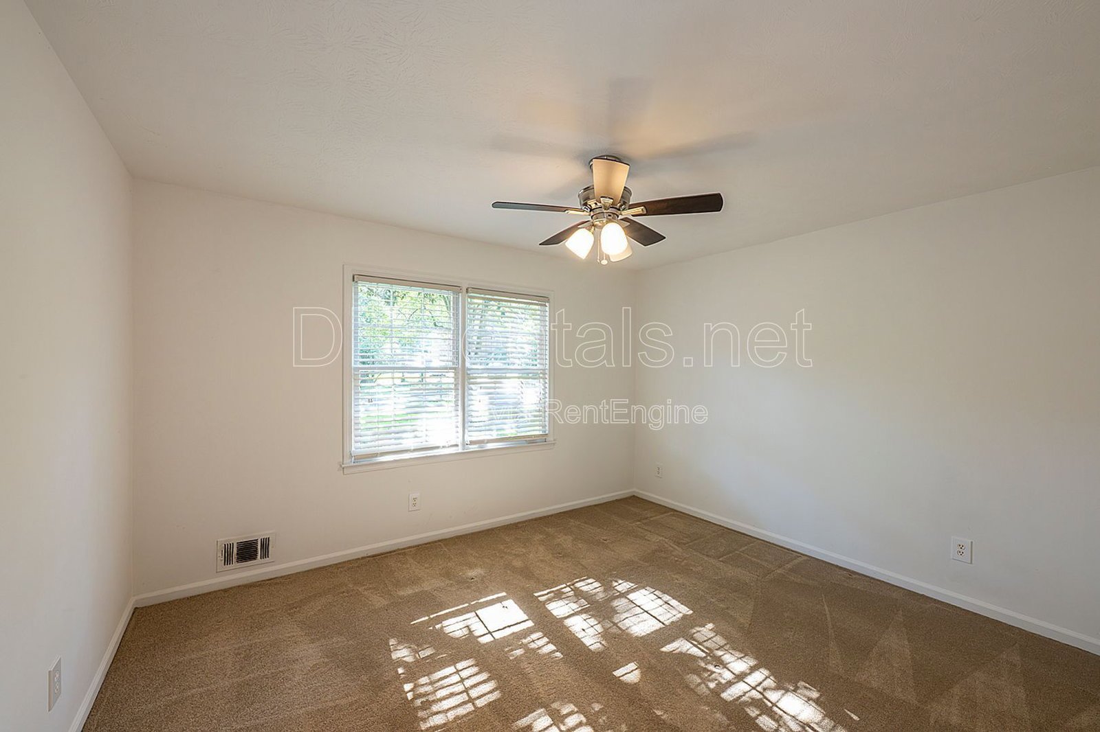 Renovated house in Alpharetta cu-de-sac property image