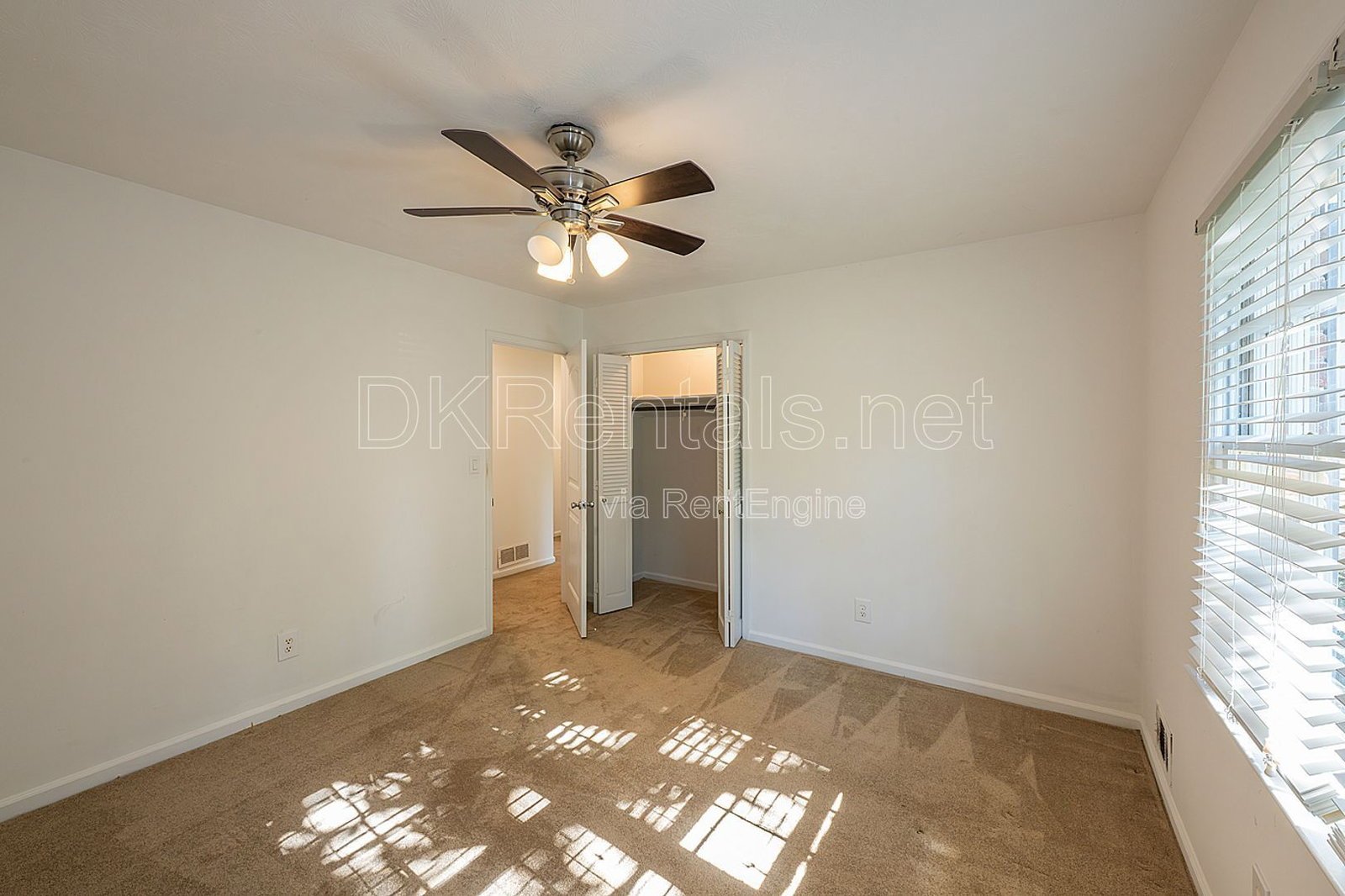 Renovated house in Alpharetta cu-de-sac property image