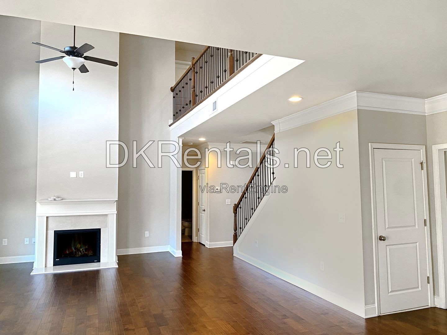 582 Warrenton Run Dr Sugar Hill, GA 30518 property image