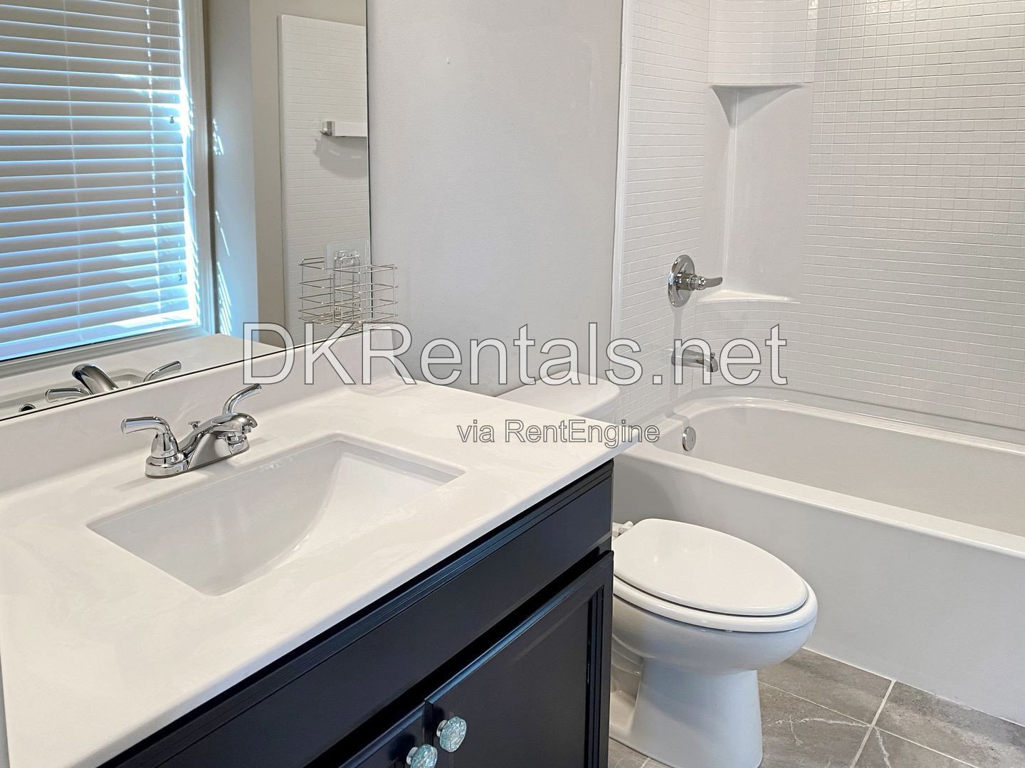 582 Warrenton Run Dr Sugar Hill, GA 30518 property image