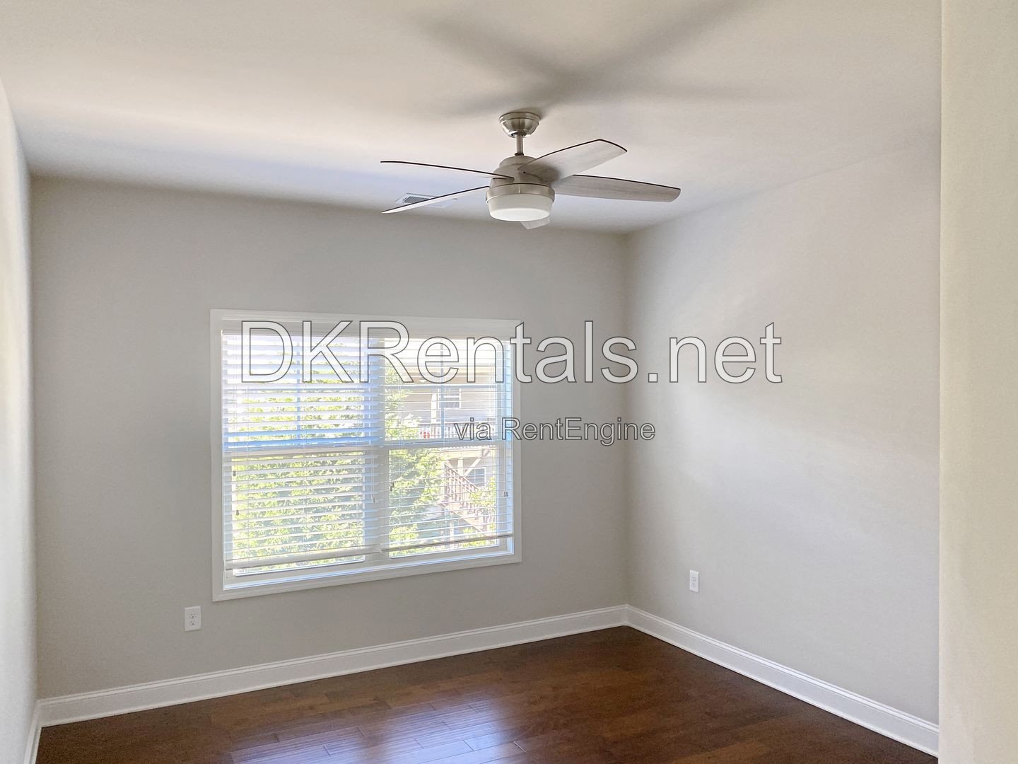 582 Warrenton Run Dr Sugar Hill, GA 30518 property image