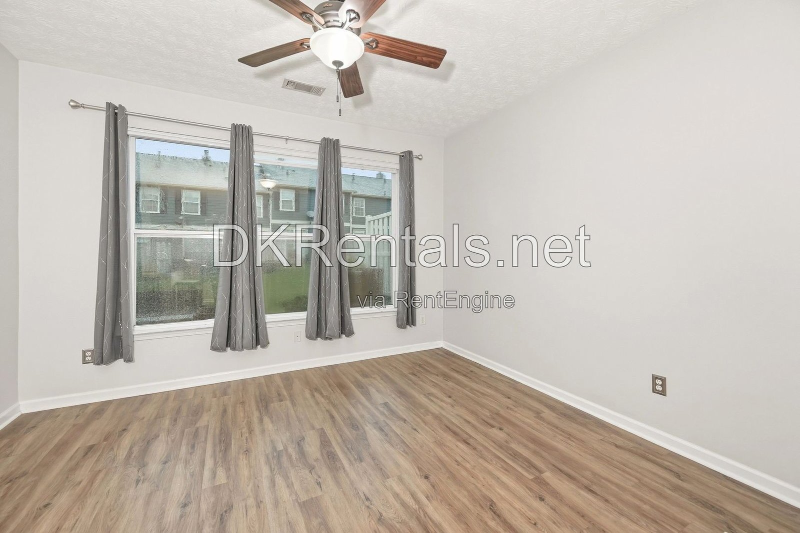 6311 Shoreview Circle Flowery Branch, GA 30542 property image