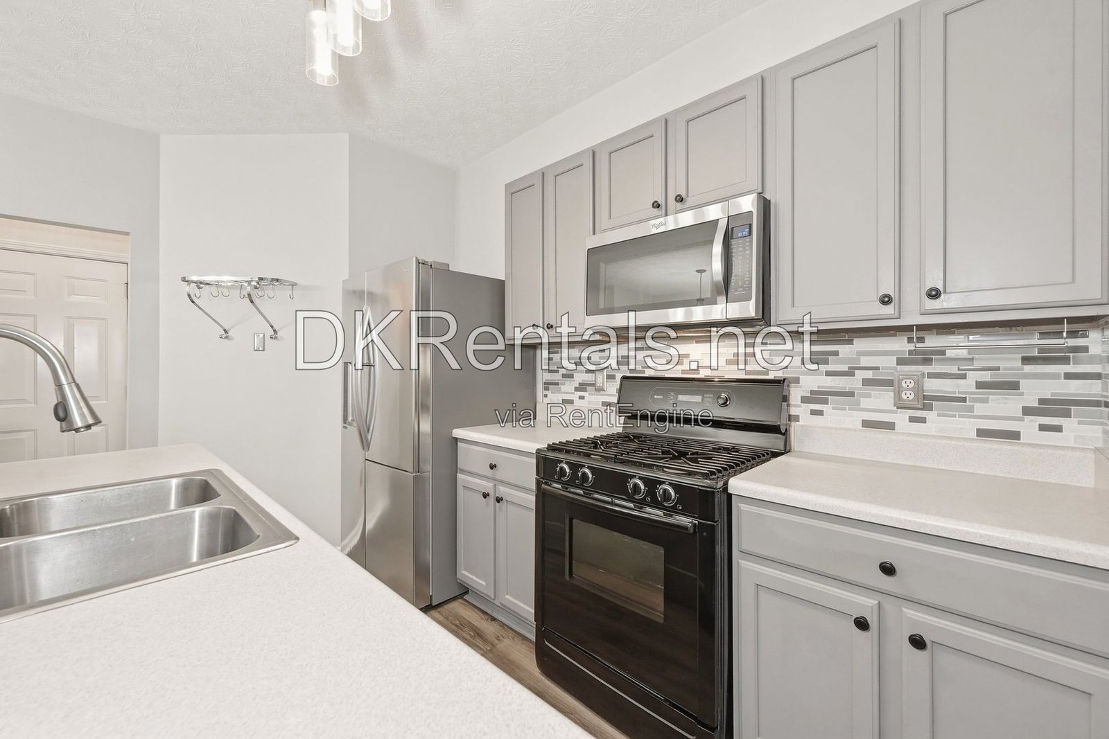 6311 Shoreview Circle Flowery Branch, GA 30542 property image
