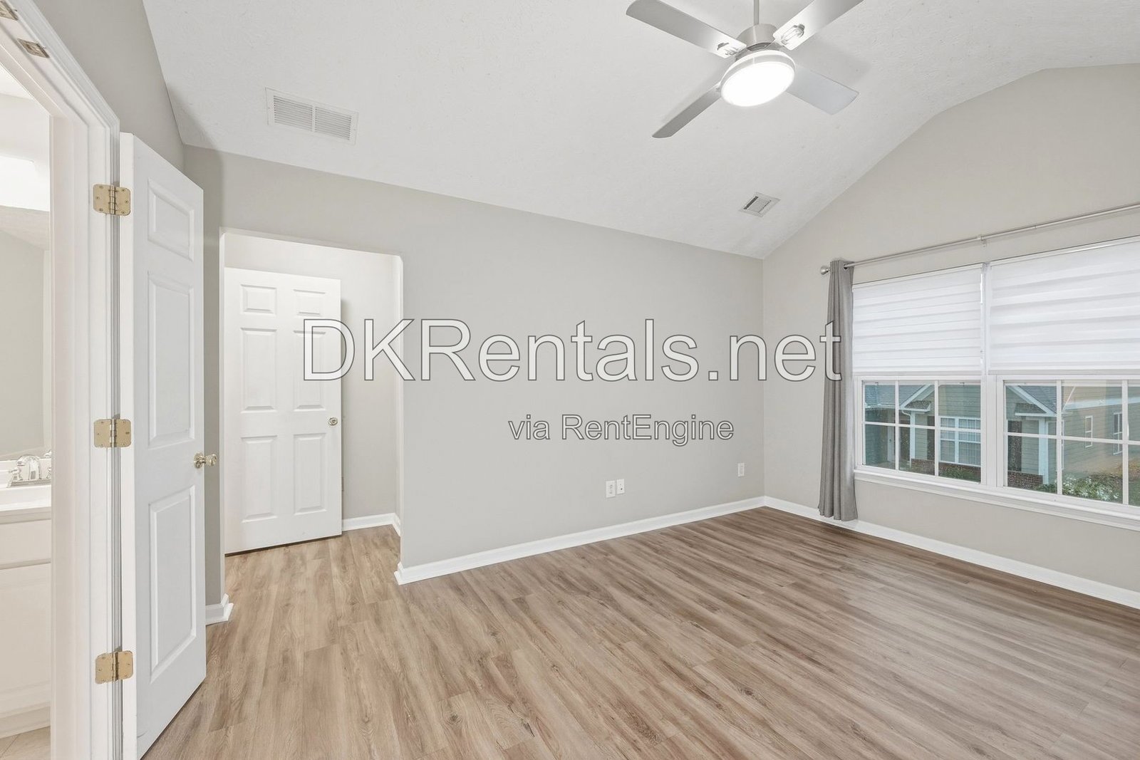 6311 Shoreview Circle Flowery Branch, GA 30542 property image