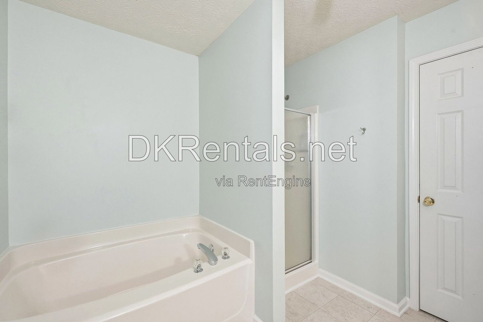 6311 Shoreview Circle Flowery Branch, GA 30542 property image
