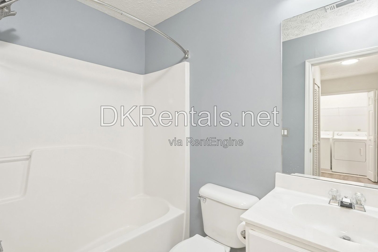 6311 Shoreview Circle Flowery Branch, GA 30542 property image