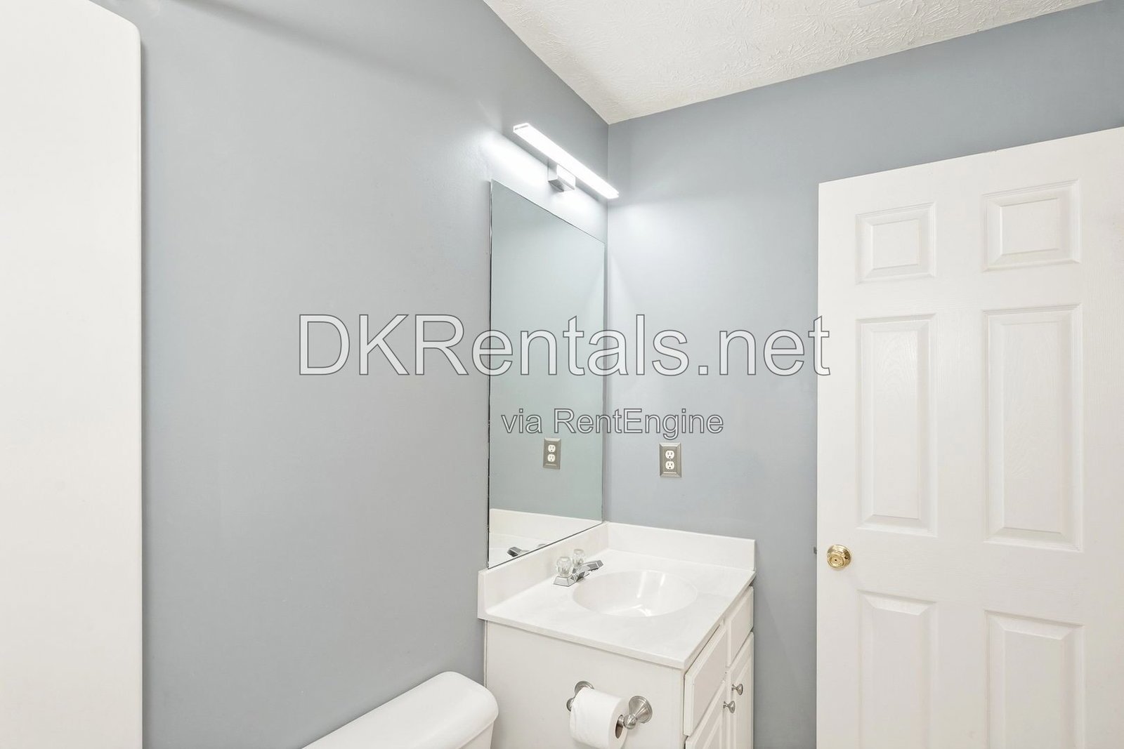 6311 Shoreview Circle Flowery Branch, GA 30542 property image