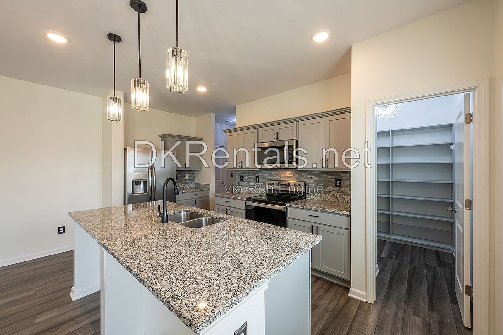126 Verona Drive Northwest property image