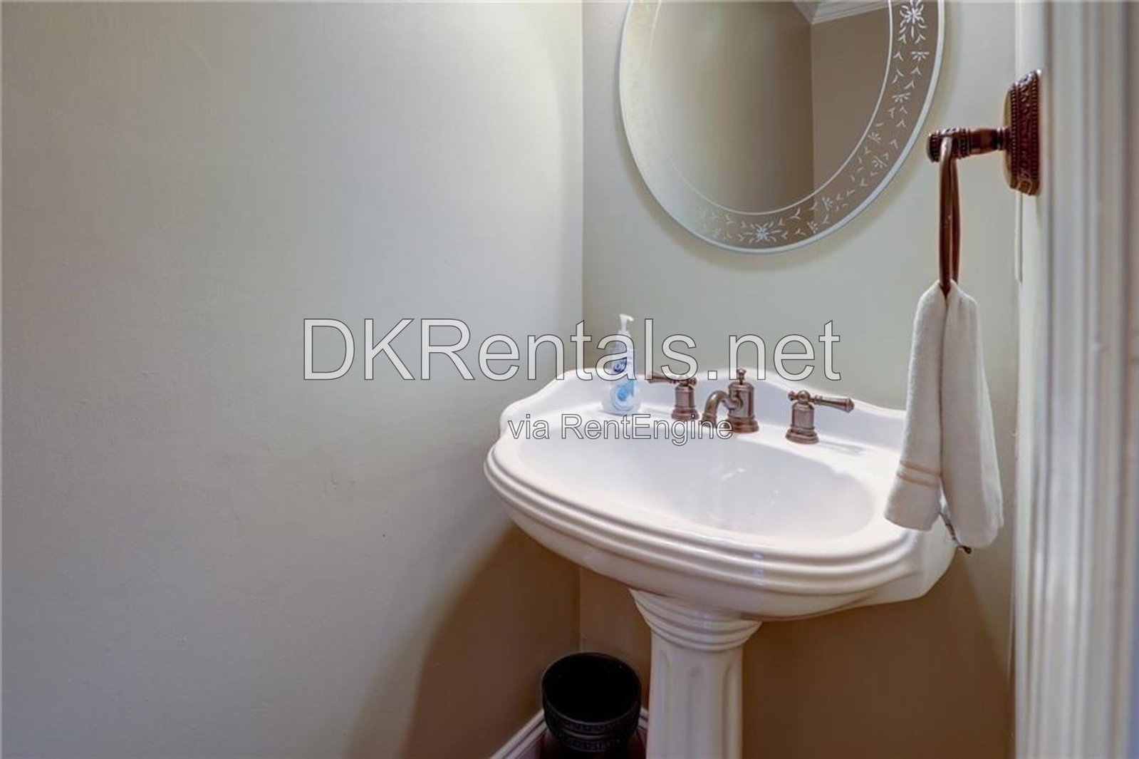 Spacious and beautiful house in Roswell property image