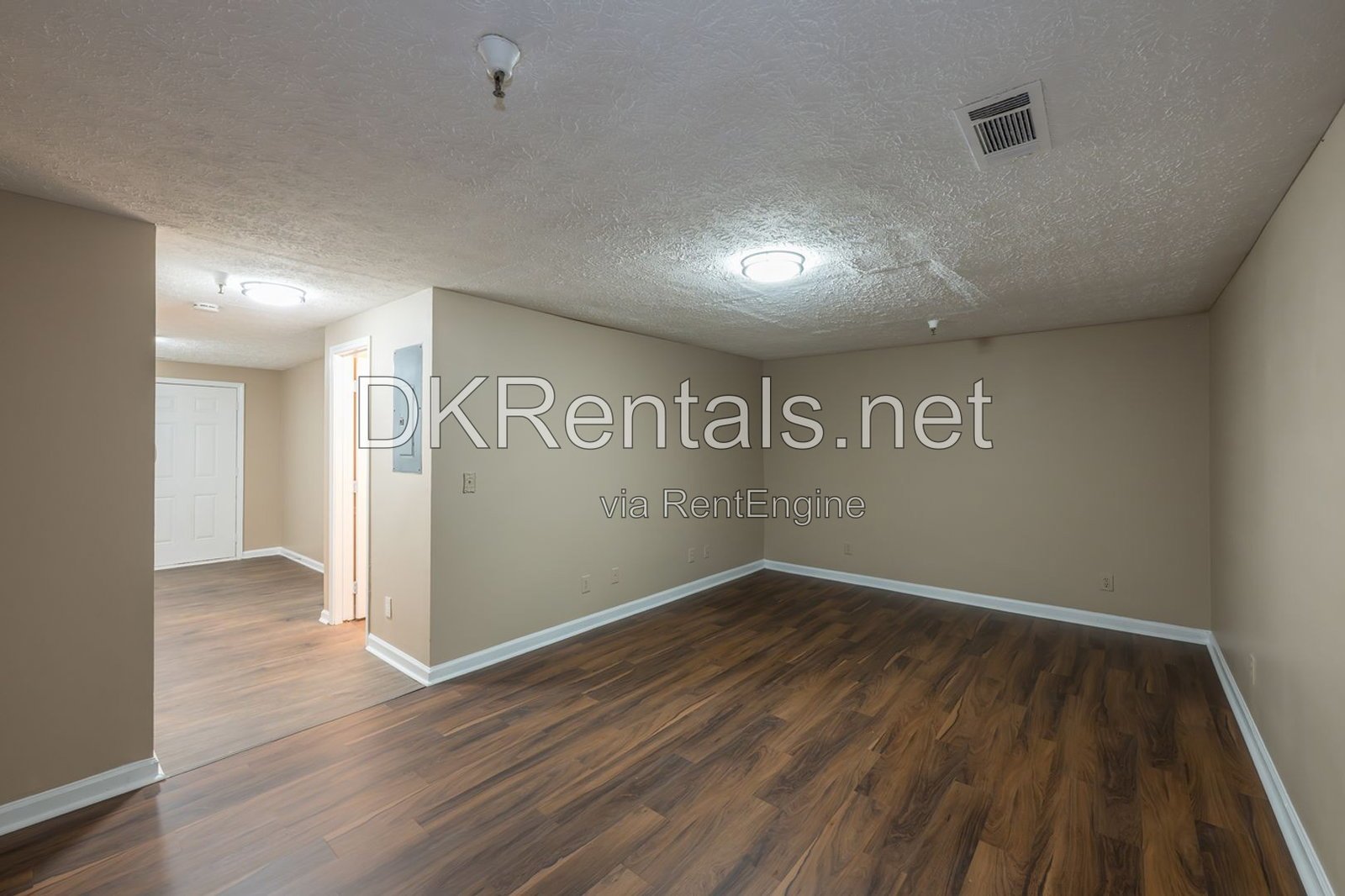 Charming 1-bedroom apartment in Canton! property image