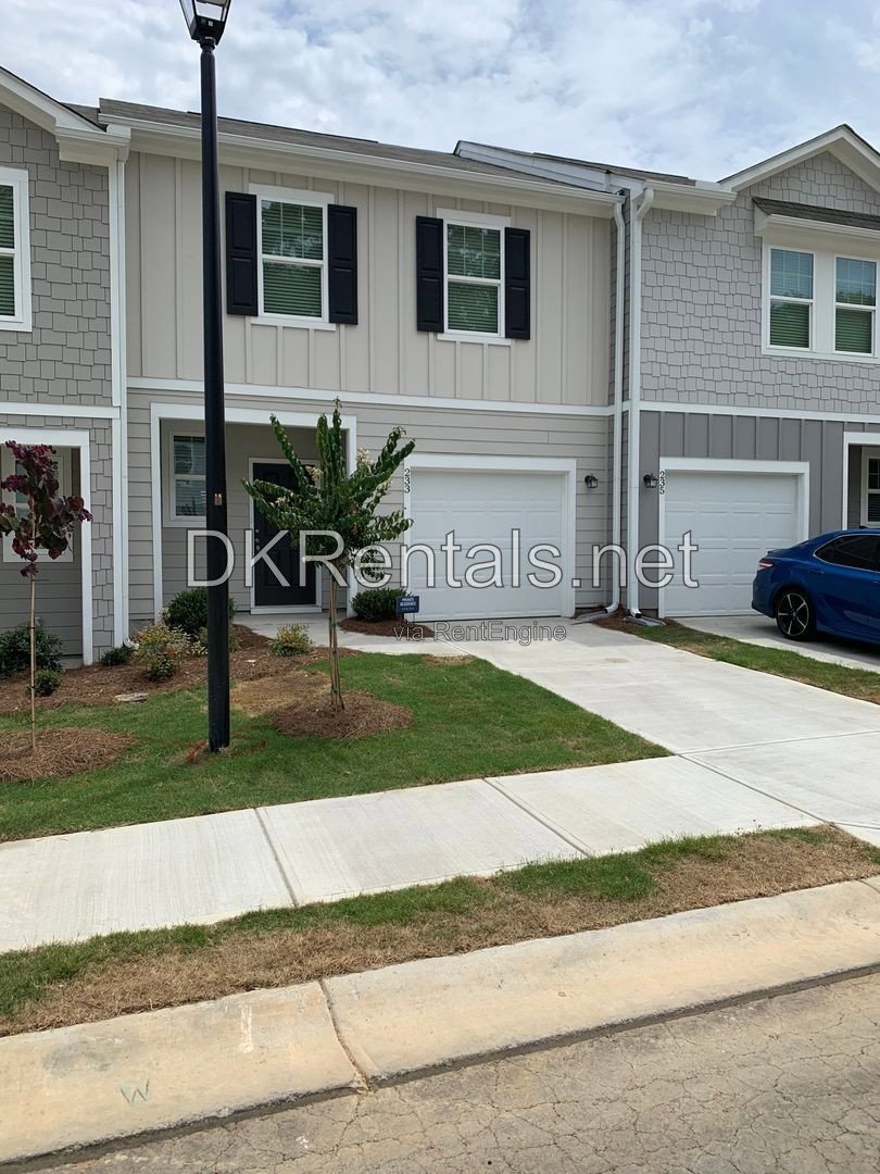 Beautiful Townhome! property image