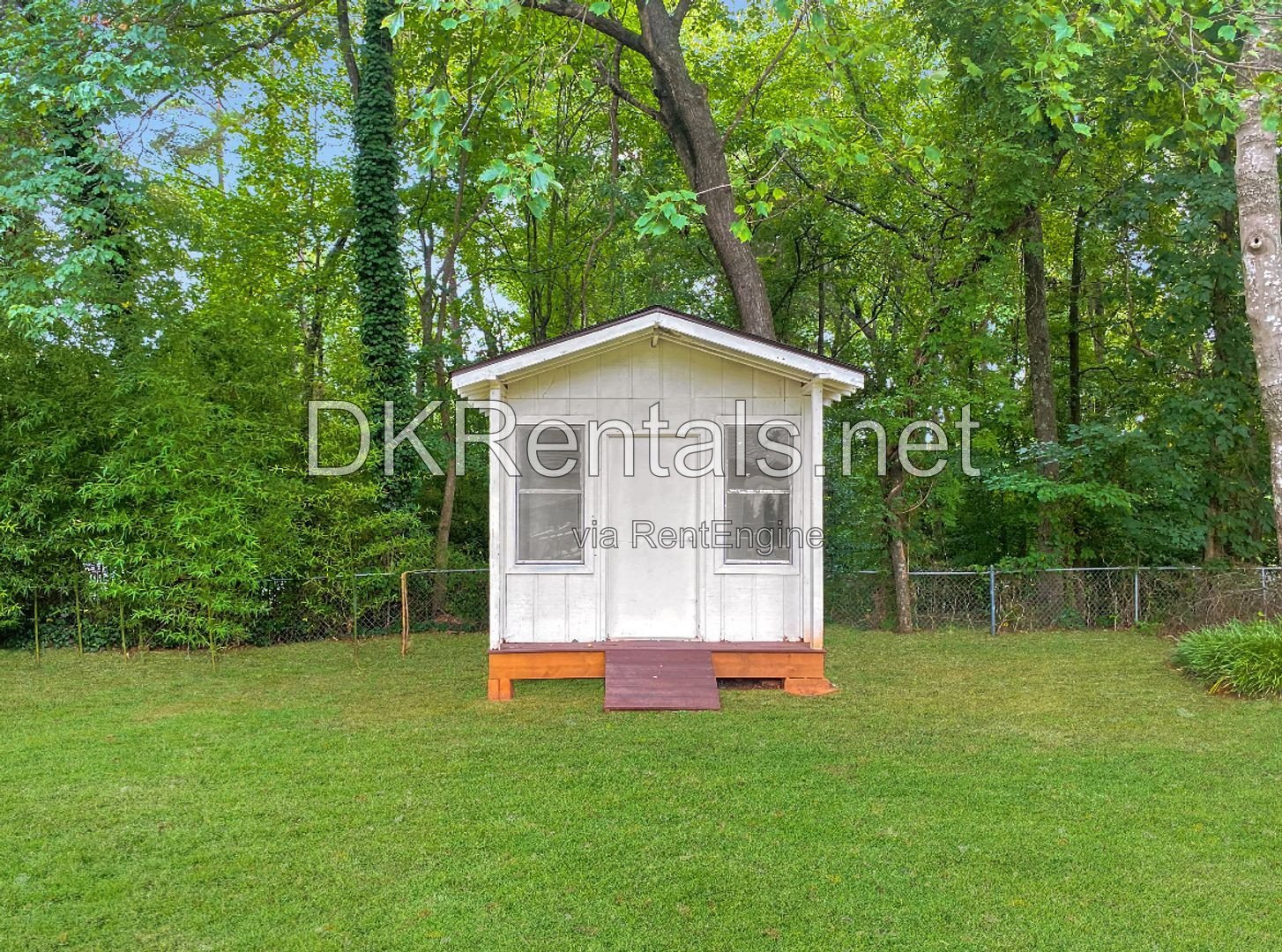 Cozy ranch with natural surroundings! property image