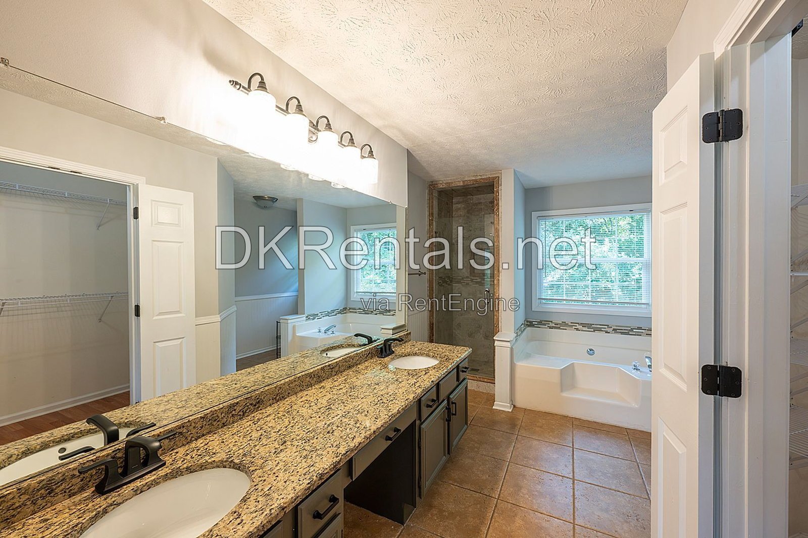 114 Eagle Glen Drive property image