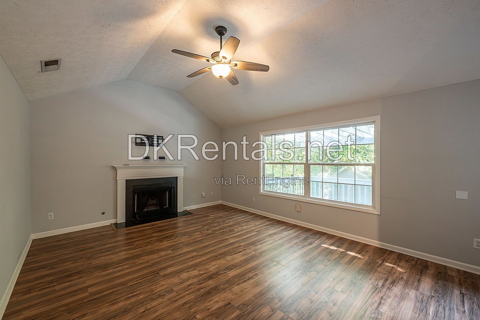 114 Eagle Glen Drive property image