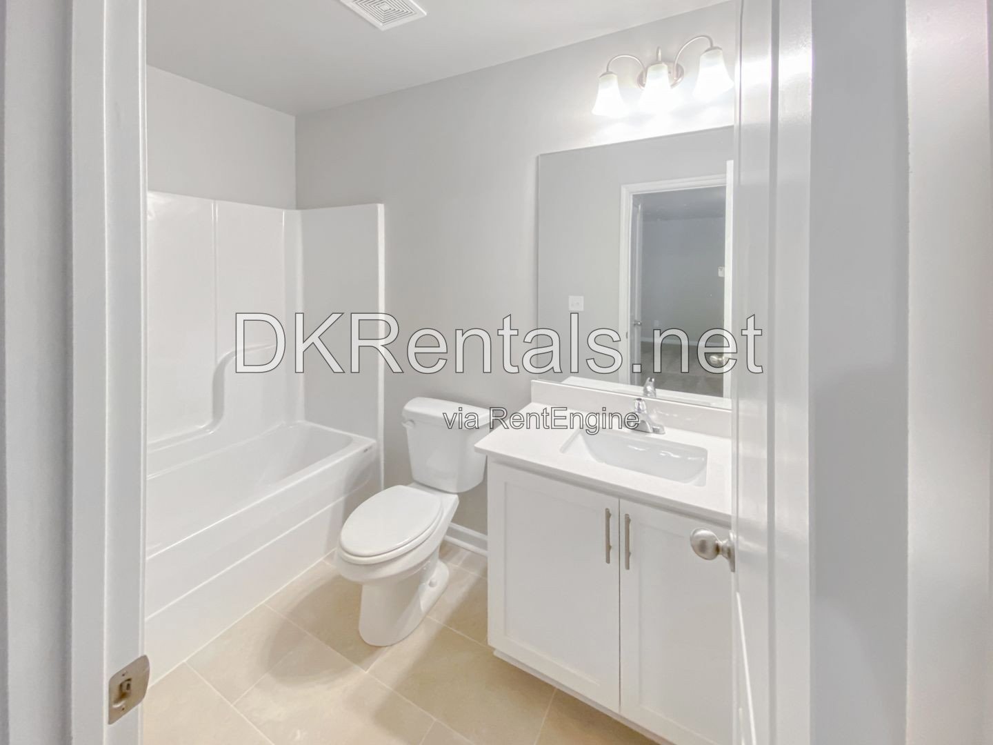Modern and spacious townhouse in Norcross! property image