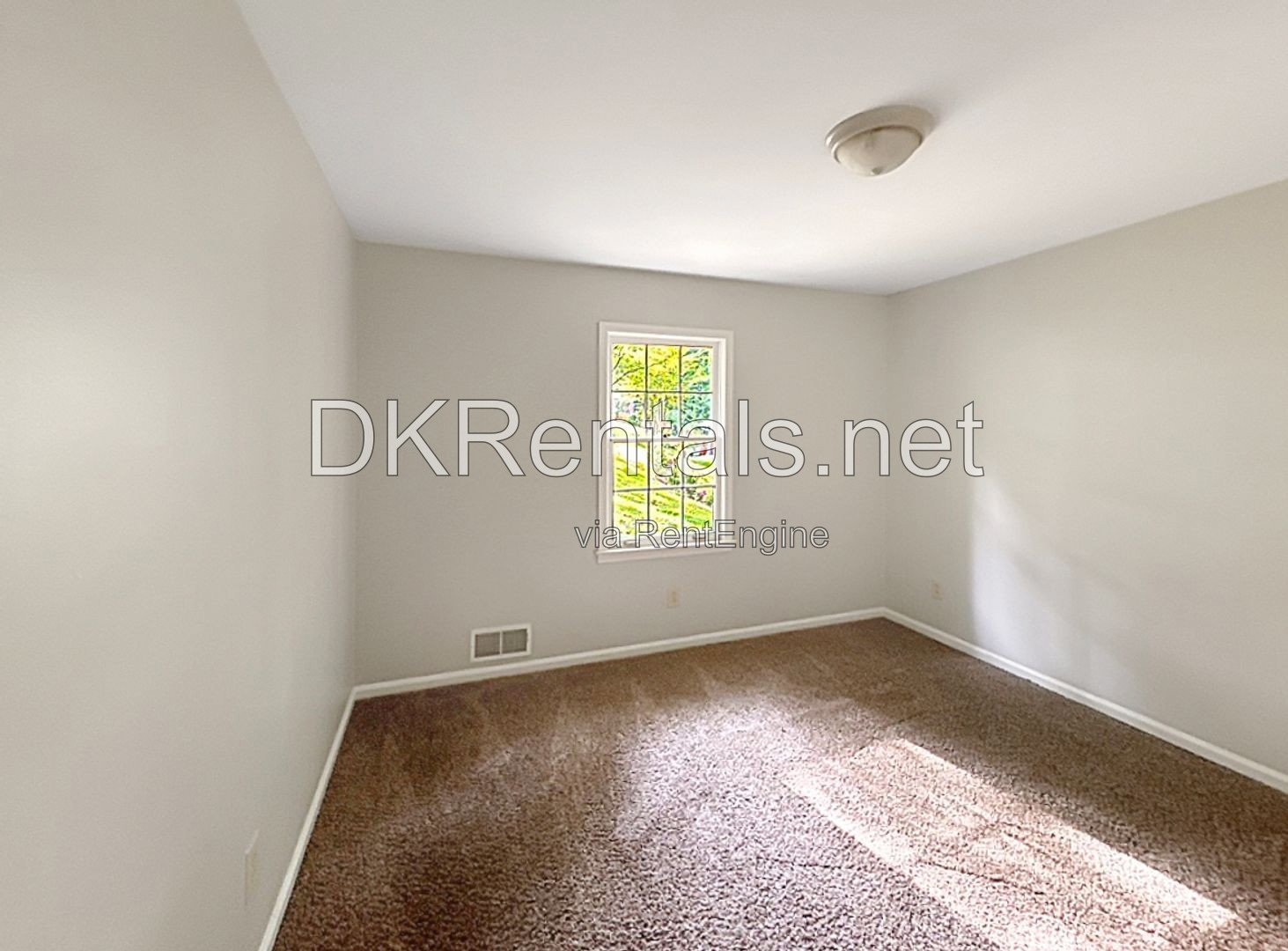 Beautiful and cozy house in Roswell! property image