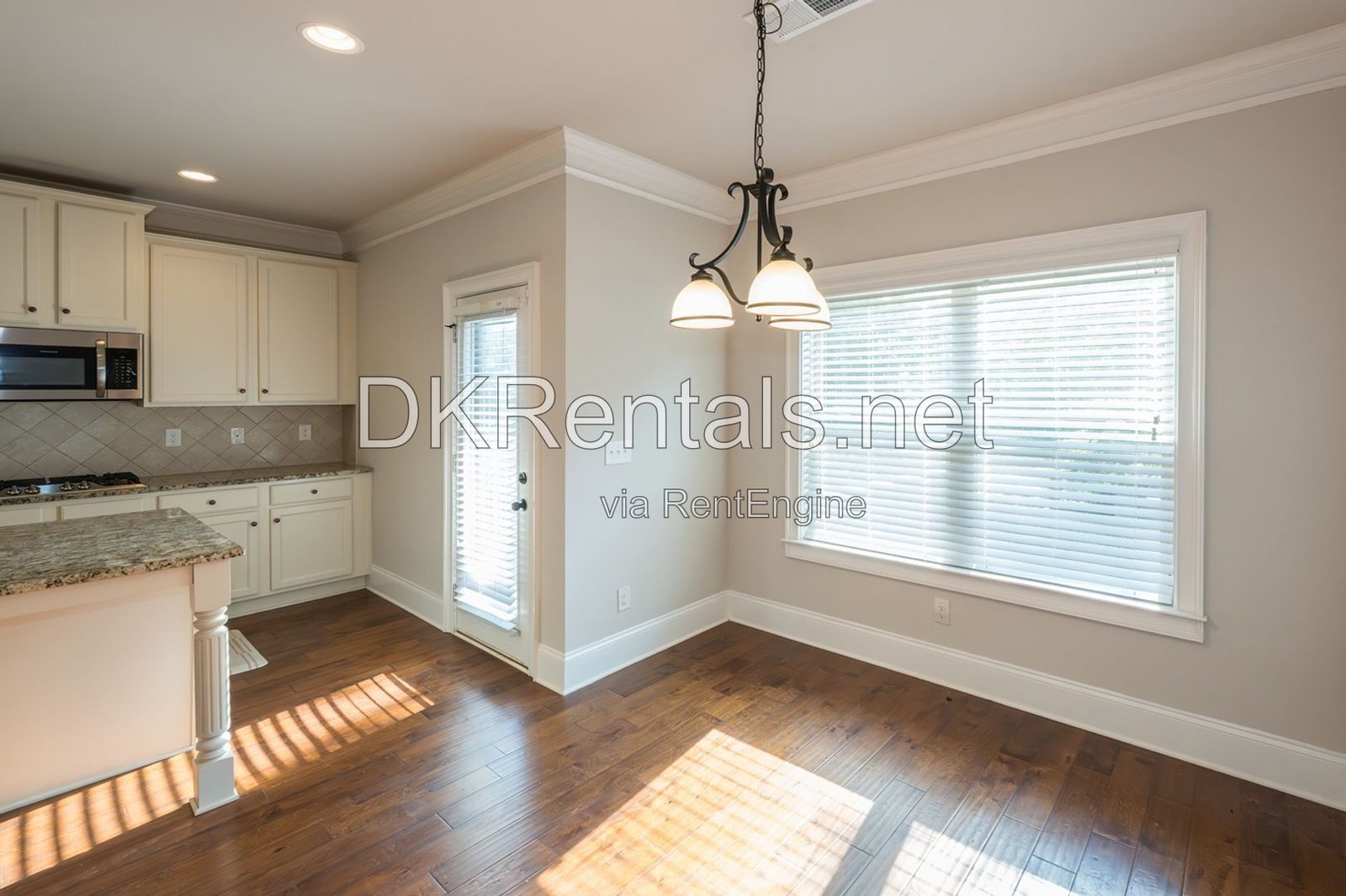 Stunning and modern house in Decatur! property image