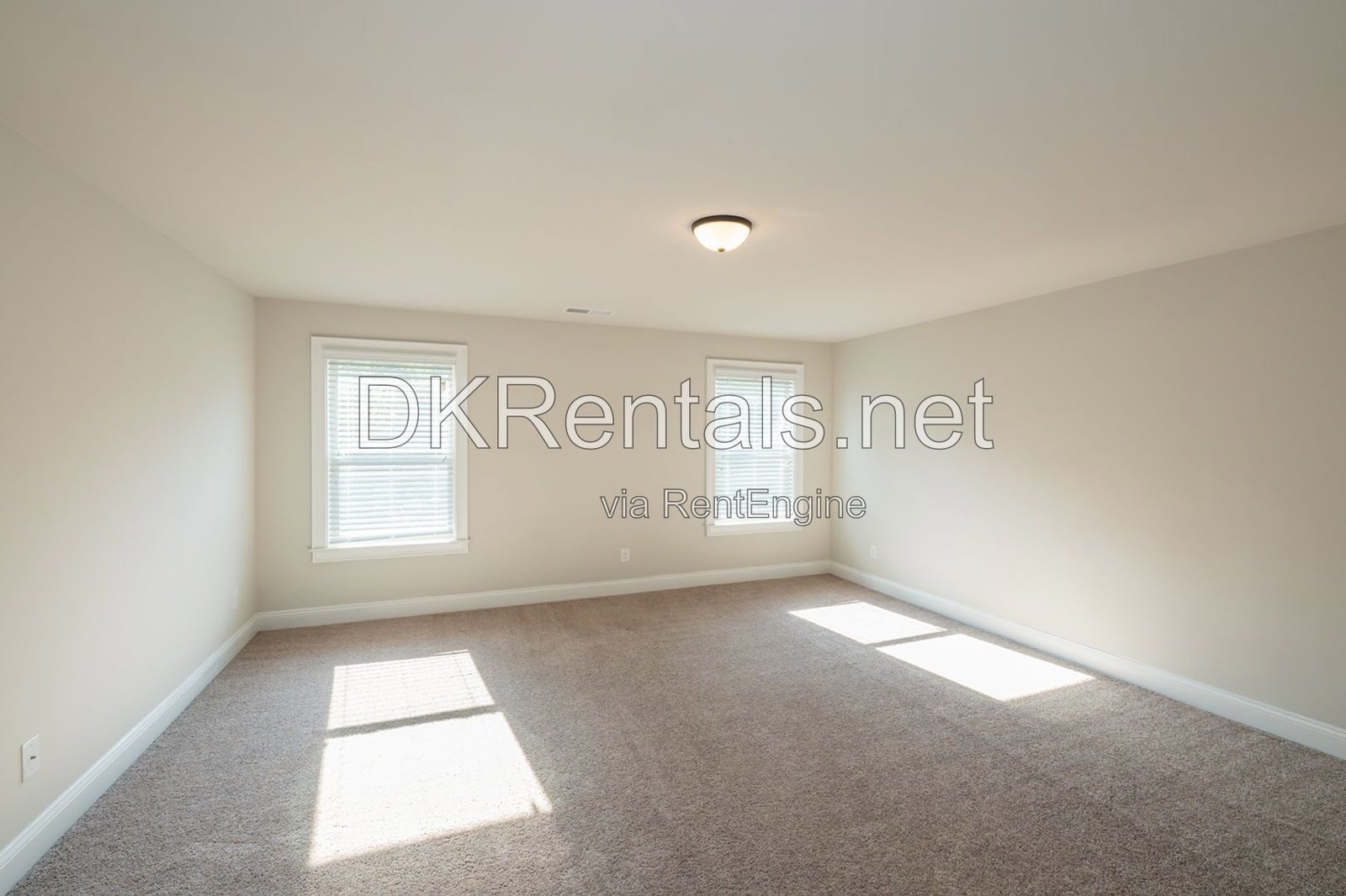 Stunning and modern house in Decatur! property image