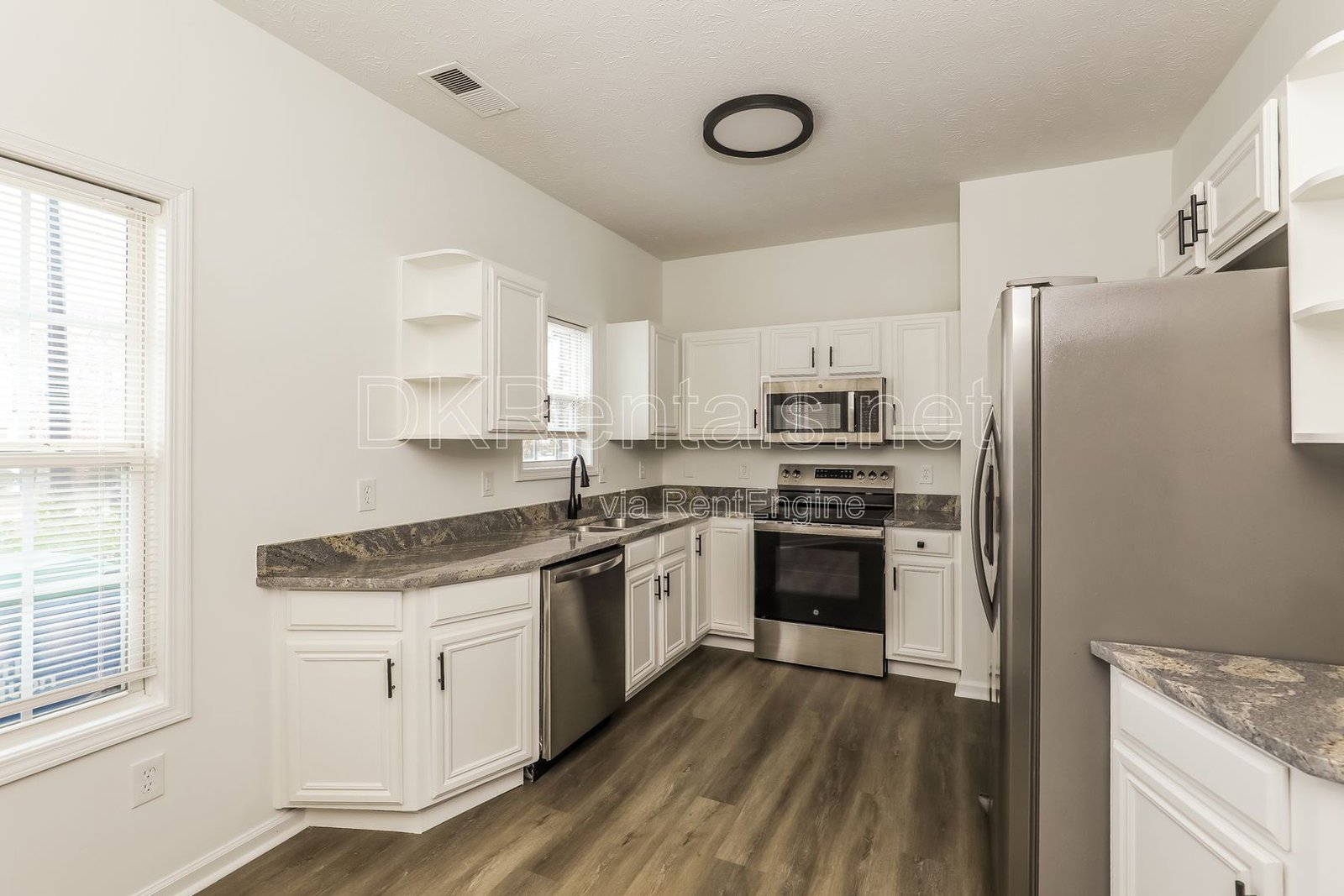 2555 Flat Shoals Road Unit #3005 Atlanta, GA 30349 property image