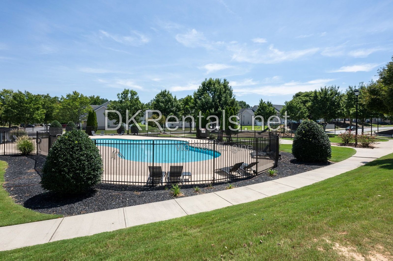 South Atlanta Townhome in Gated Community property image