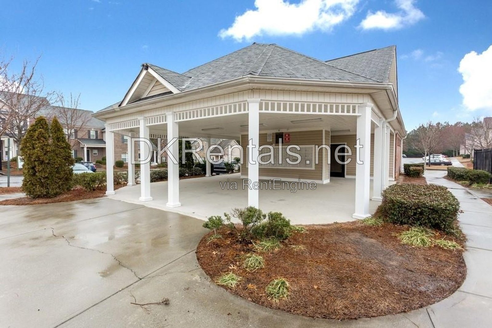 South Atlanta Townhome in Gated Community property image
