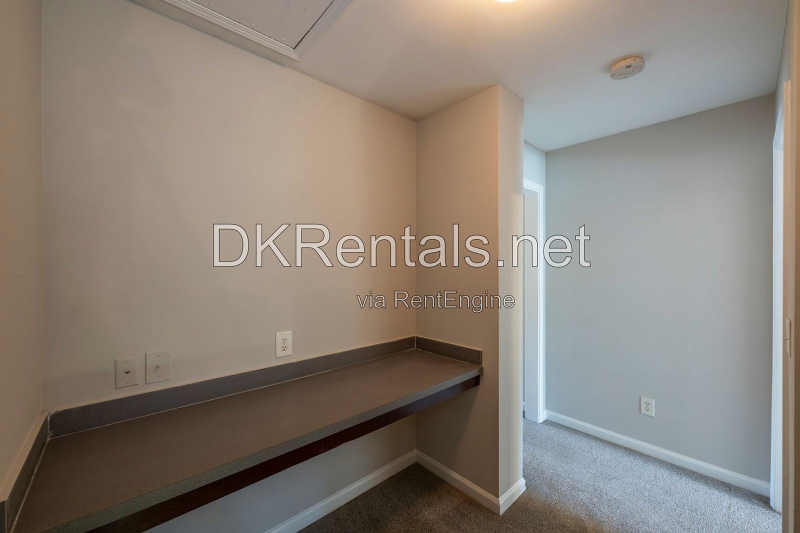 South Atlanta Townhome in Gated Community property image