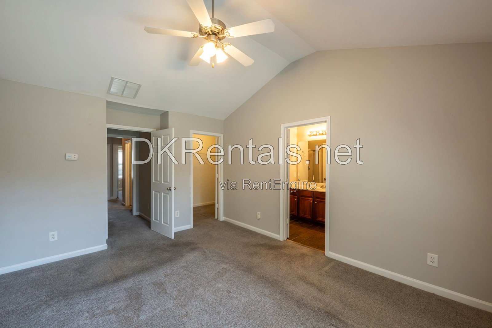 South Atlanta Townhome in Gated Community property image